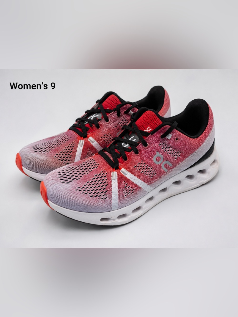 On Running Women’s Gradient Red Pink Cloud Running Shoes